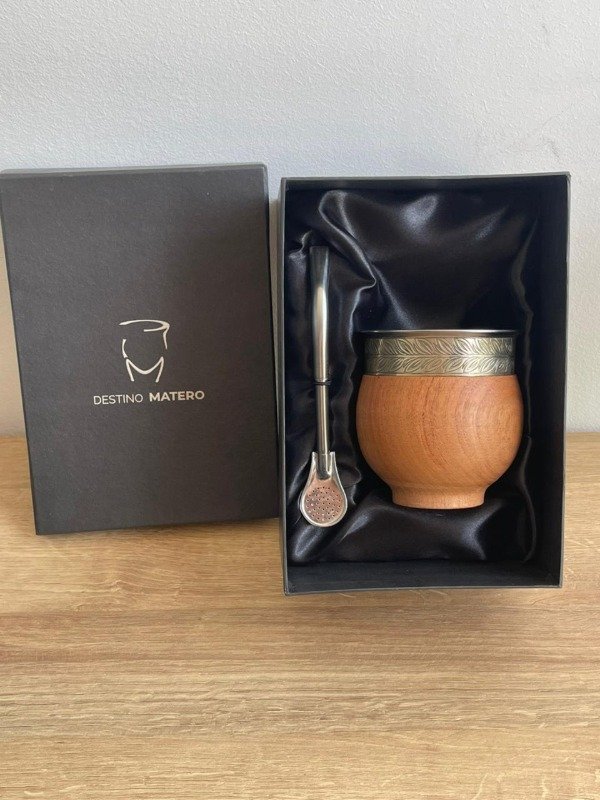 Producto - BOX IMPERIAL DE ALGARROBO