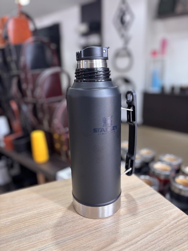 Producto - TERMO STANLEY MATE SYSTEM BLACK 1.2L - 0