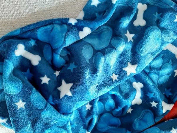 Producto - Manta huellitas Azules + regalo