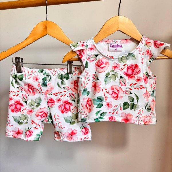 Producto - CONJUNTO - FLORES (BLANCO) - 2025