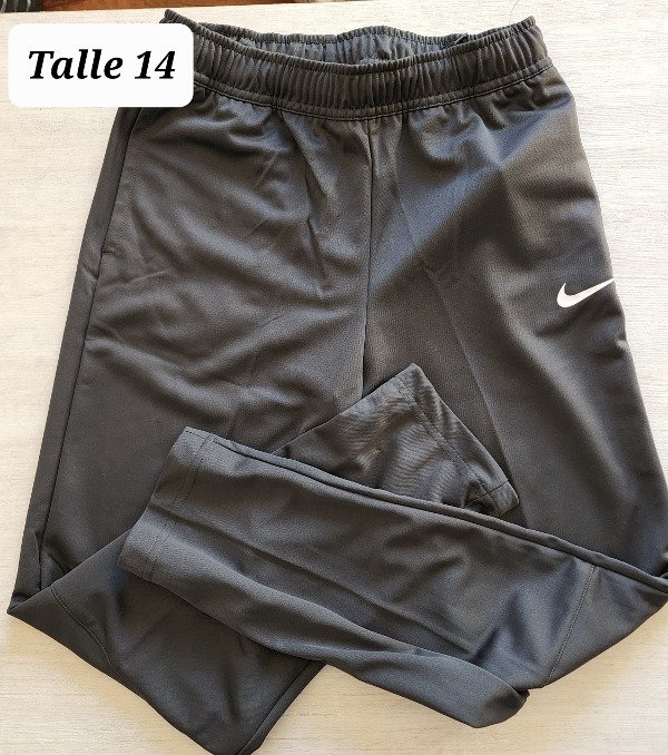 Pantalón deportivo nike talle 14 negro