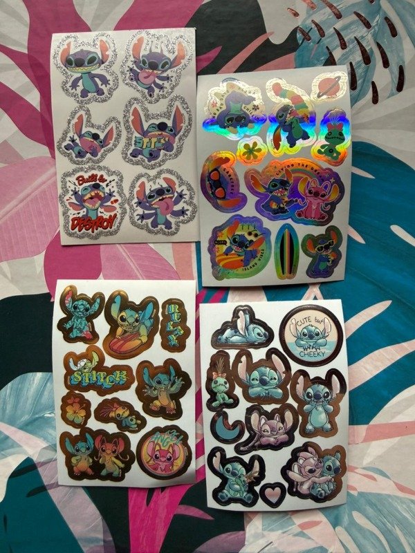 Producto - 4 planchitas de stickers minis de stitch