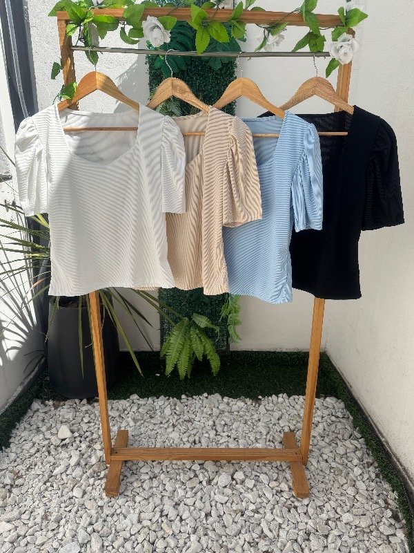 Producto - Remera escote corazón