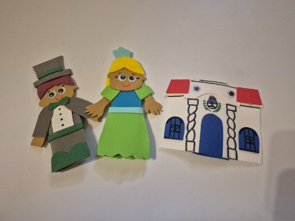 Producto - Casa historica + dama y caballero