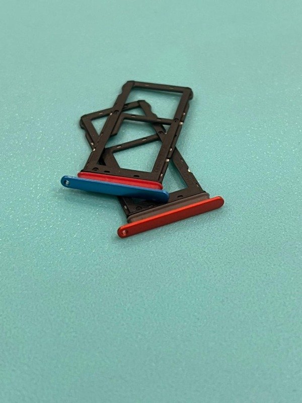 Producto - BANDEJA SIM MOTO E7I, E7I POWER