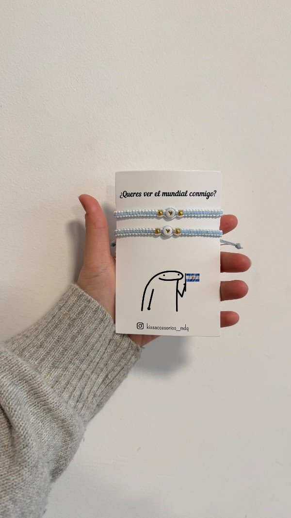 Producto - Pulseras queres ver el mundial conmigo - corazón y bolitas doradas