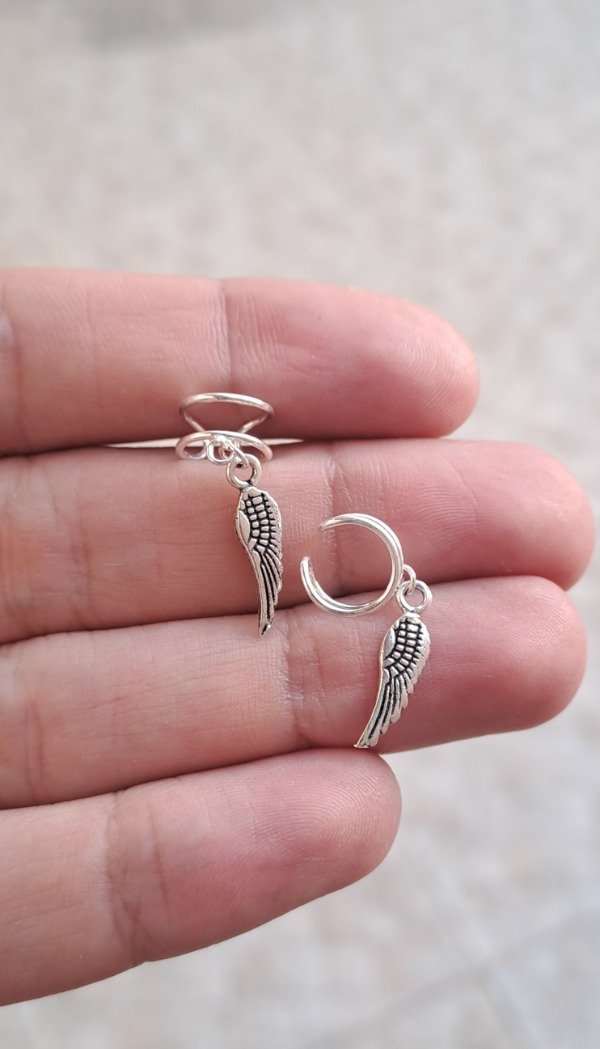 Producto - Aro de Plata Cuff a presión doble con Alita (unidad)