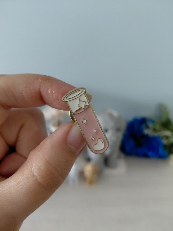 Producto - Pin metalizado - Laboratorio #2575