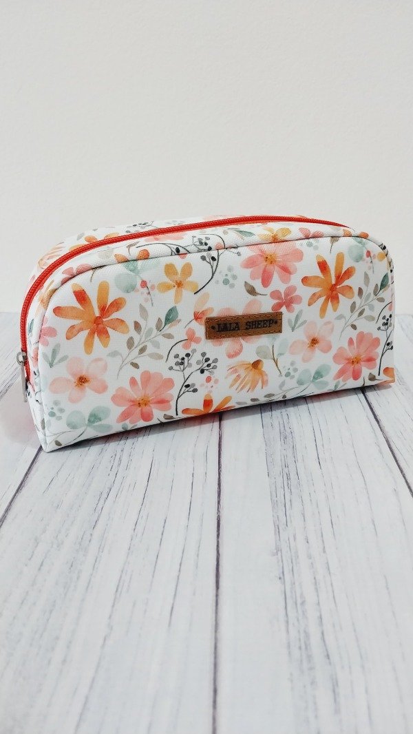 Producto - Cartuchera Sele Flores