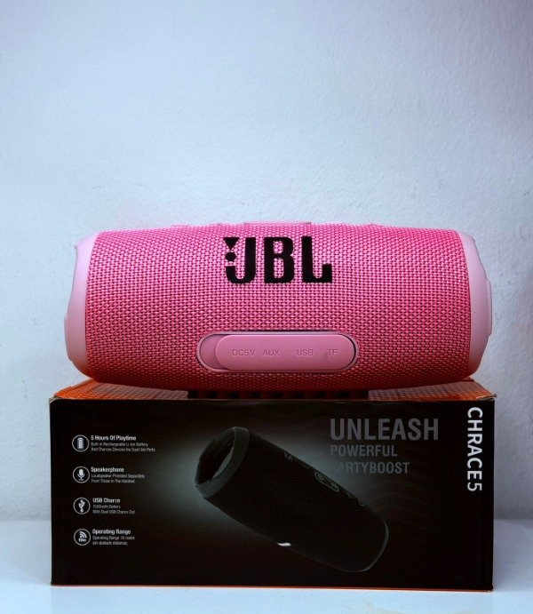 Producto - Parlante JBL powerfull