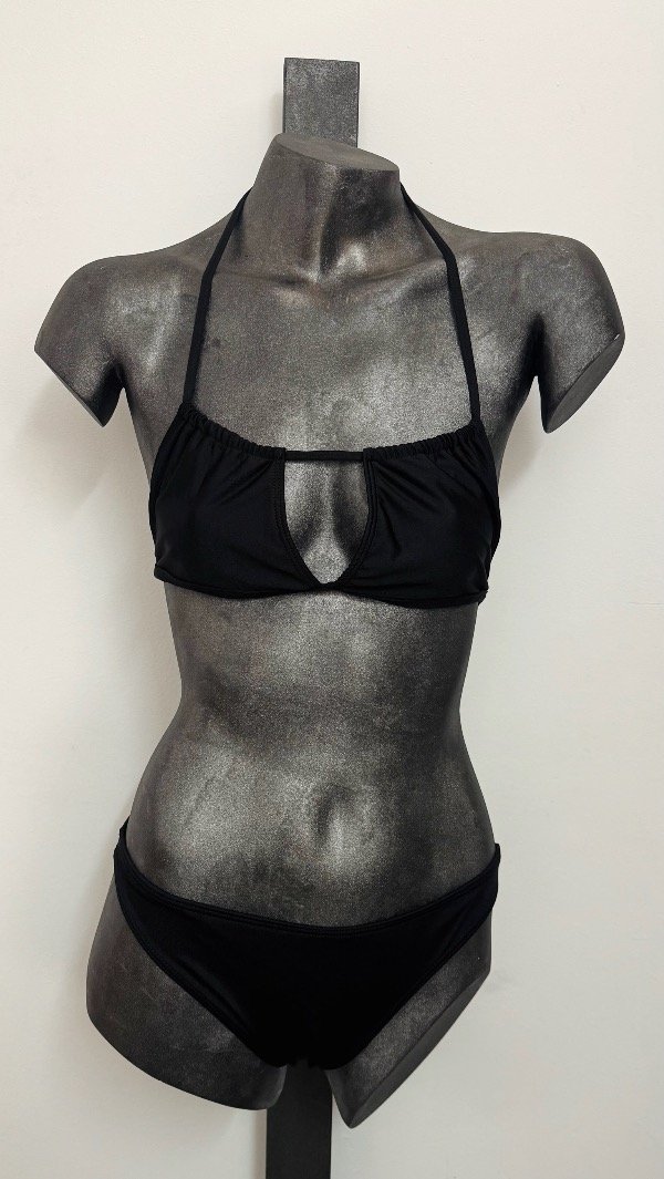 Producto - Bikini doble tira (bando) Negro
