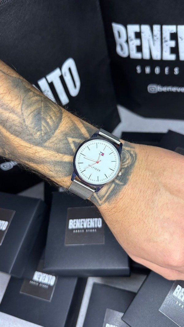 Producto - RELOJ TOMMY METAL WHITE