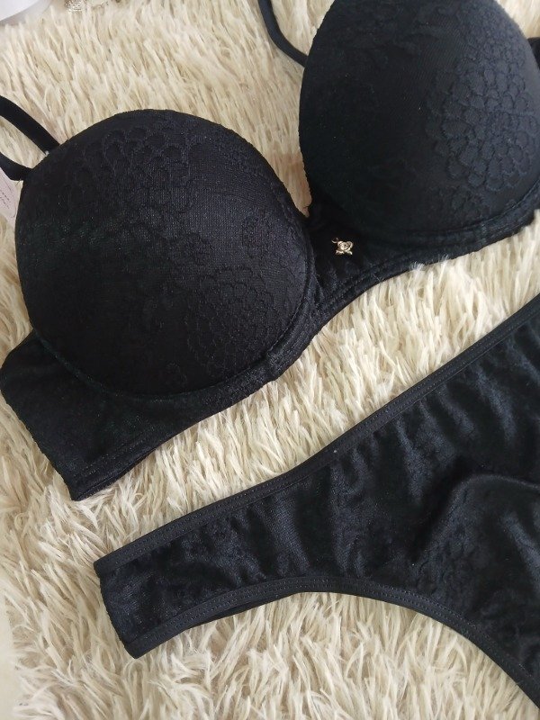 Producto - Conjunto labrado negro T.100