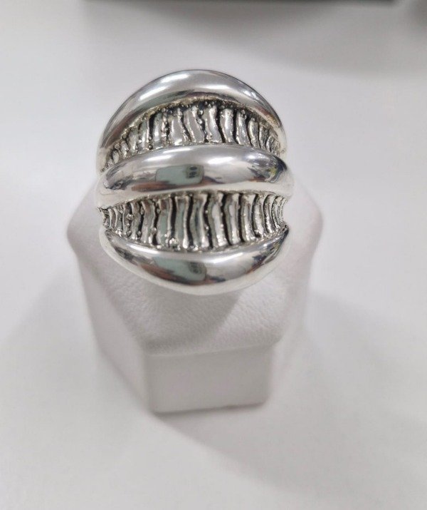 Producto - Anillo Chiara