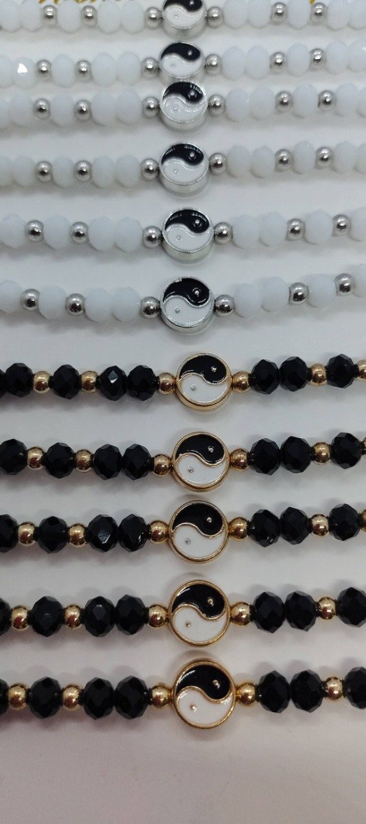 Producto - Pulsera del ying yang con cristal