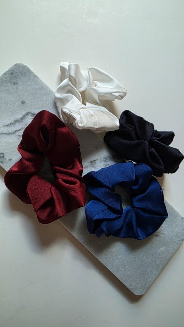 Producto - Scrunchies Lisa