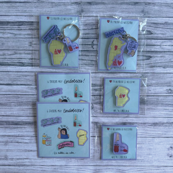 Producto - PACK AMIGOS X 2 CÓRDOBA   (2 LLAVEROS + 2 IMANES + 2 SET DE STICKERS)