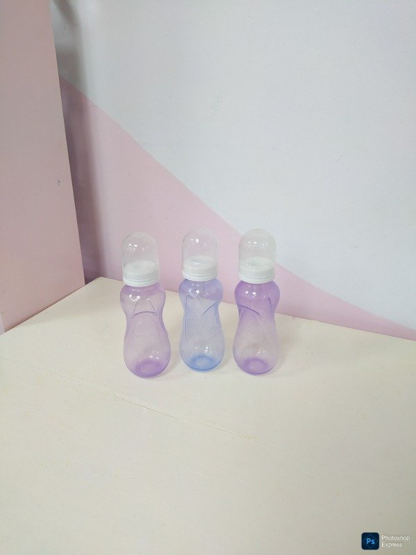 Producto - Mamadera traslúcida