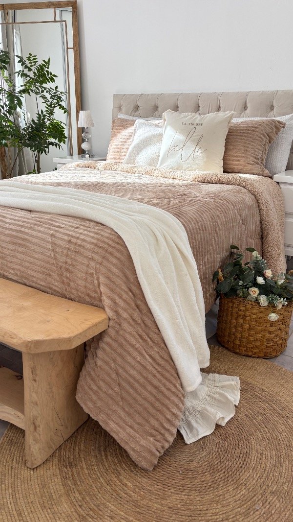 Producto - SÚPER EDREDÓN INVIERNO CON FUNDAS (BEIGE)