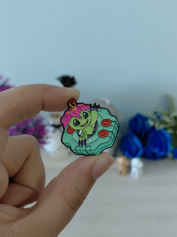 Producto - Pin metalizado - Digimon #0769
