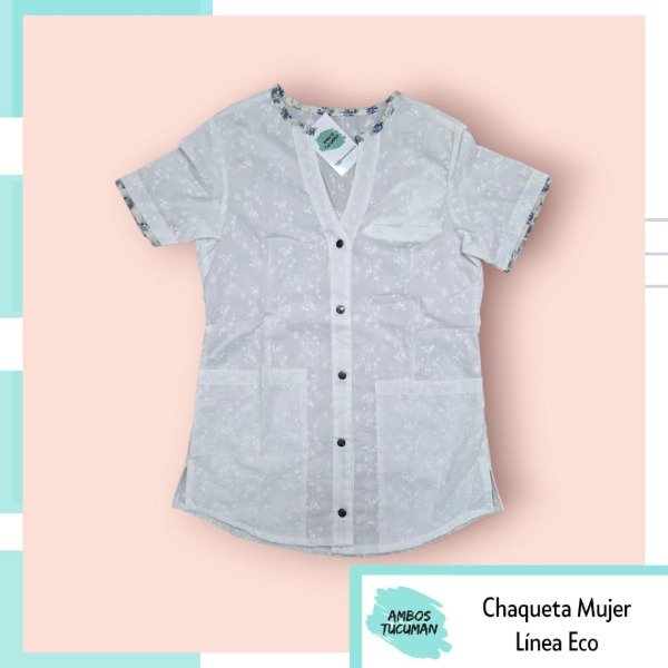 Producto - Chaqueta Eco Broderi detalle Flores Azules