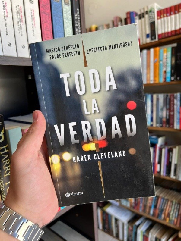 Producto - Toda la verdad (Karen Cleveland)