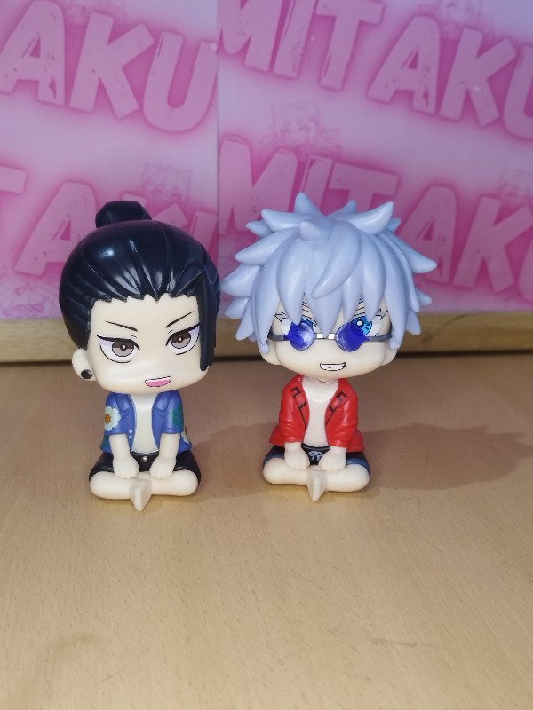Producto - Set JUJUTSU KAISEN Look Up Okinawa Ver. - 10cm (Por unidad)