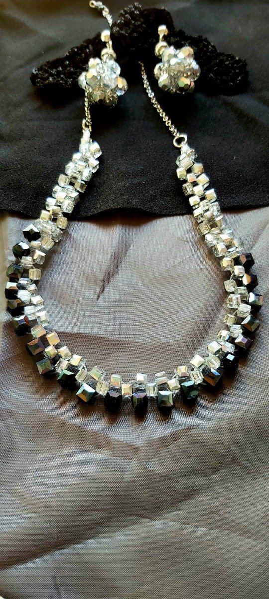 Producto - Collar Cubico Plata y Negro - 3