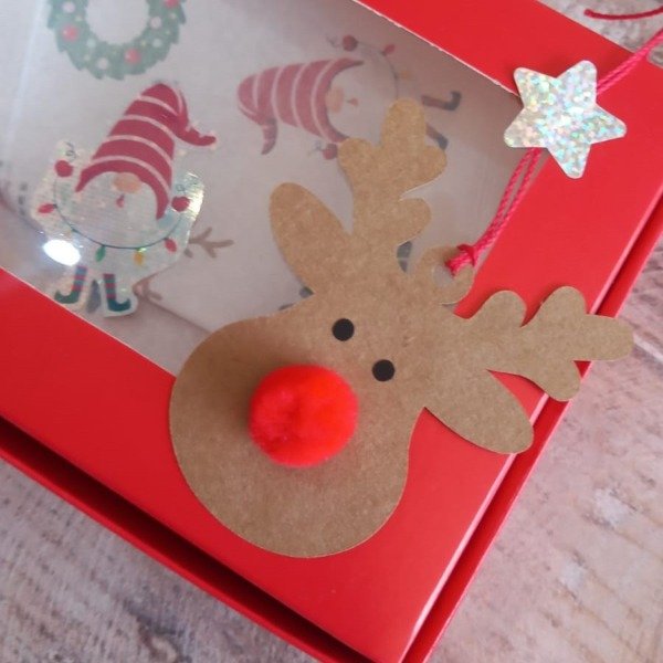 Producto - Tags ciervo con pompón