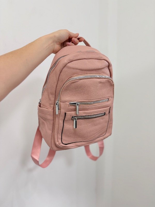 Producto - Mochila cuerina lisa rosa mediana - 0