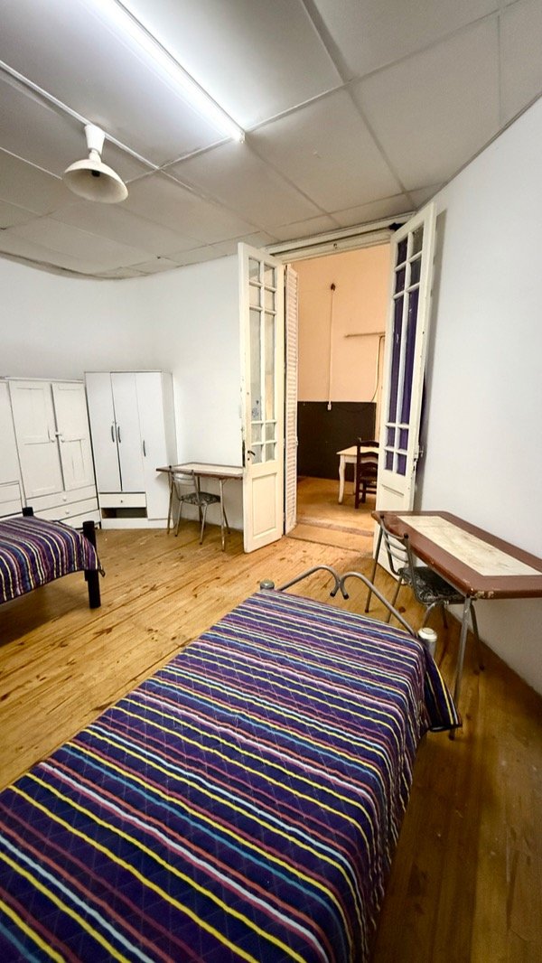 Producto - H5 HABITACION DOBLE GRANDE CON PUERTA VENTANA HACIA COMEDOR