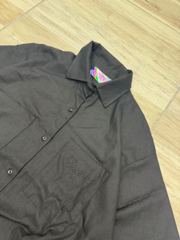 Producto - Camisa Boxy Fit ESSENCE Negra - 2