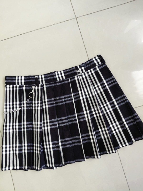 Producto - Falda tableada Onix