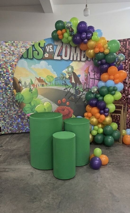 Producto - PLANTAS VS ZOMBIES