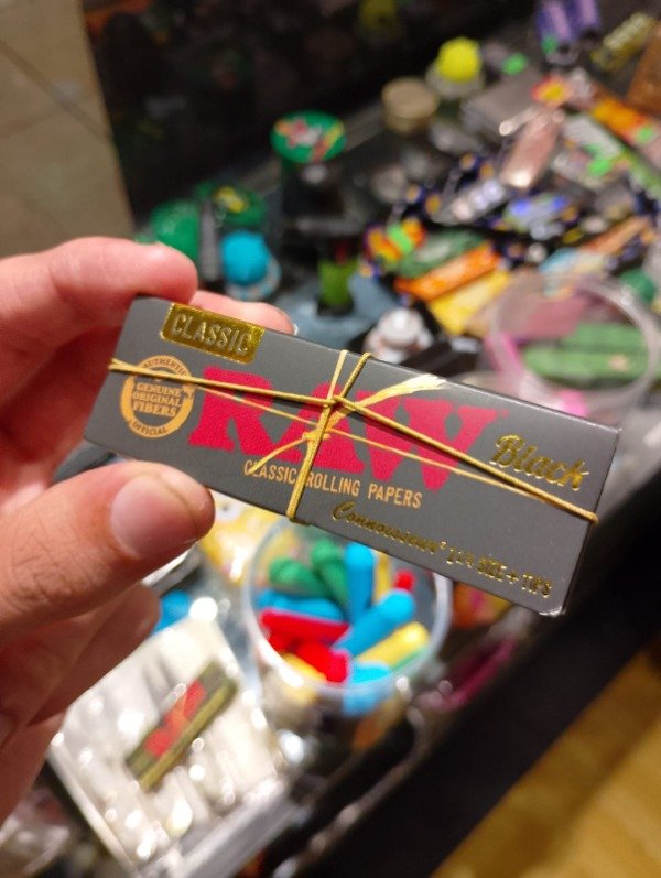 Producto - PAPEL 1 1/4 ORGANICO + TIPS - RAW