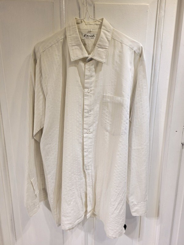 Producto - Camisa EXCEL blanca con rayitas Talle L - PRECIO: 14X