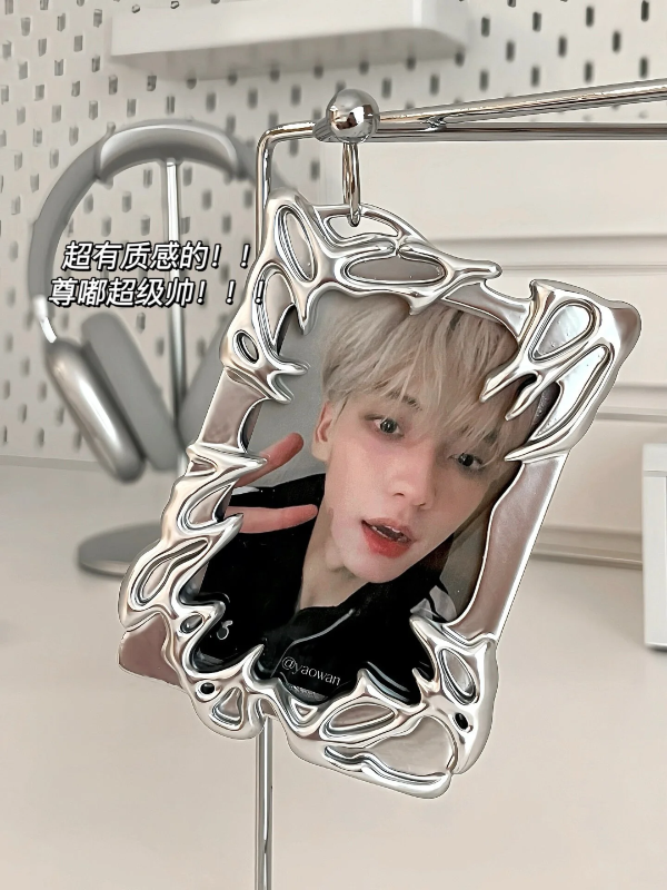 Producto - Holder y2k plateado