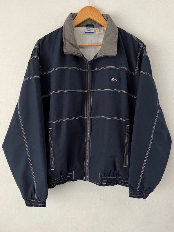 Producto - Campera Reebok lll