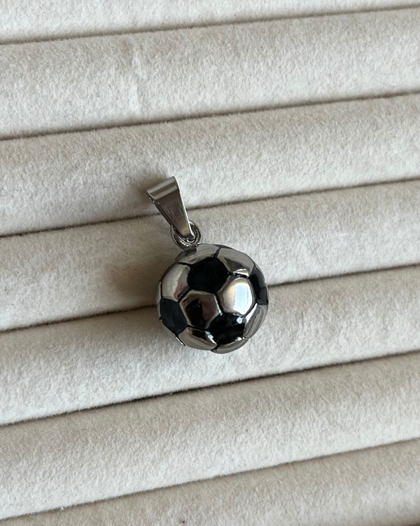 Producto - Dije fútbol macizo de acero quirúrgico