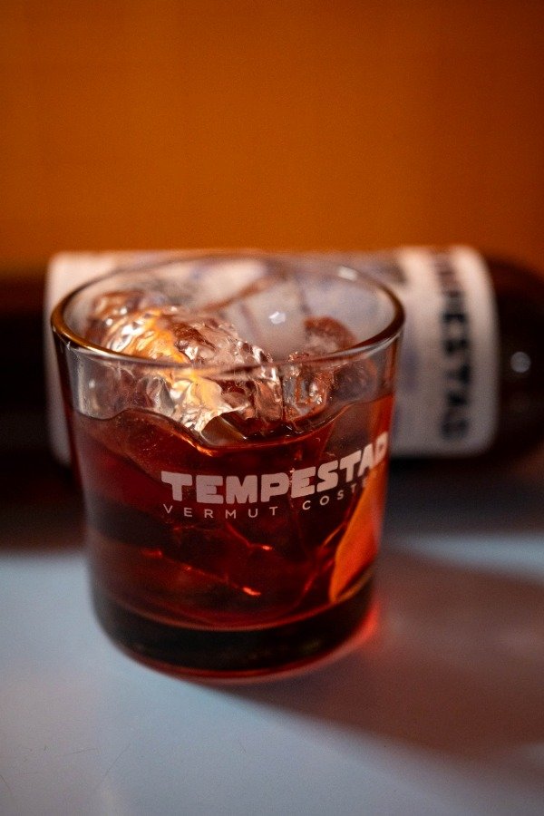 Producto - Botella y Vaso