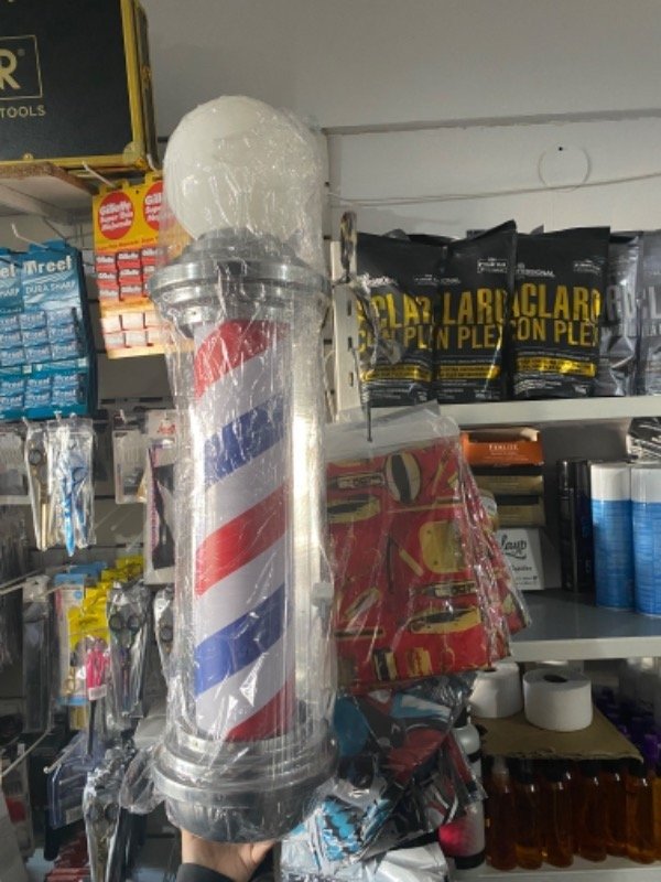 Producto - POLO BARBERO XL CON BOCHA