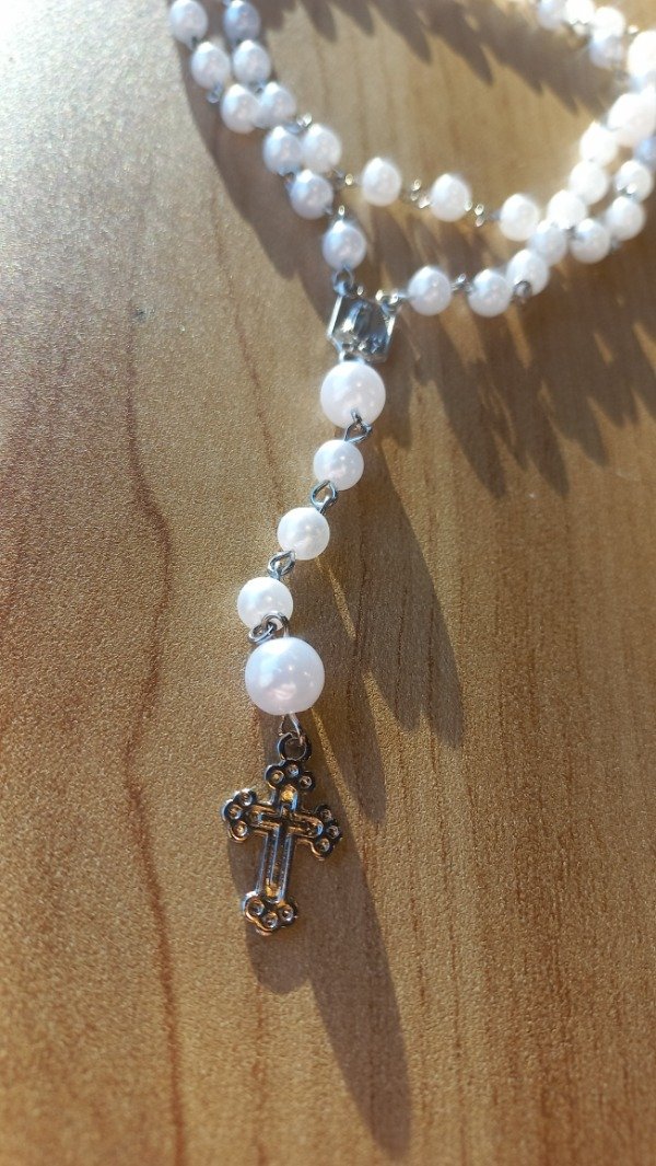 Producto - Rosario blanco