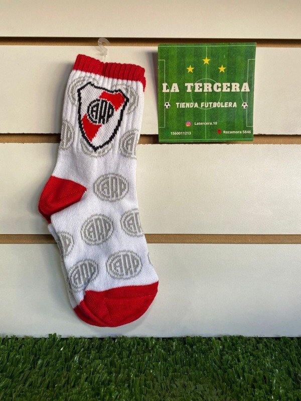 Producto - Medias River