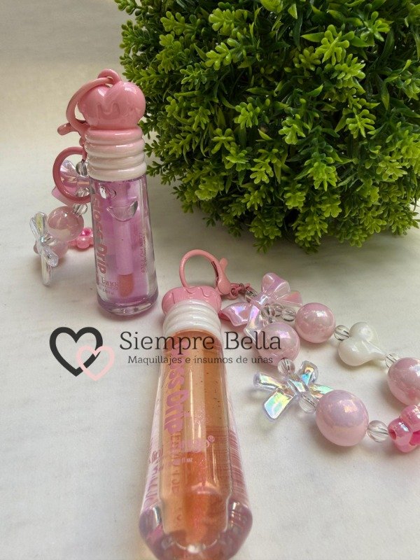 Producto - Brillo labial con llavero