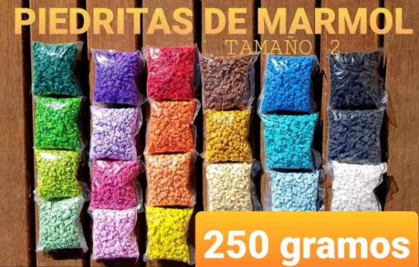 Producto - Piedritas de mármol teñidas