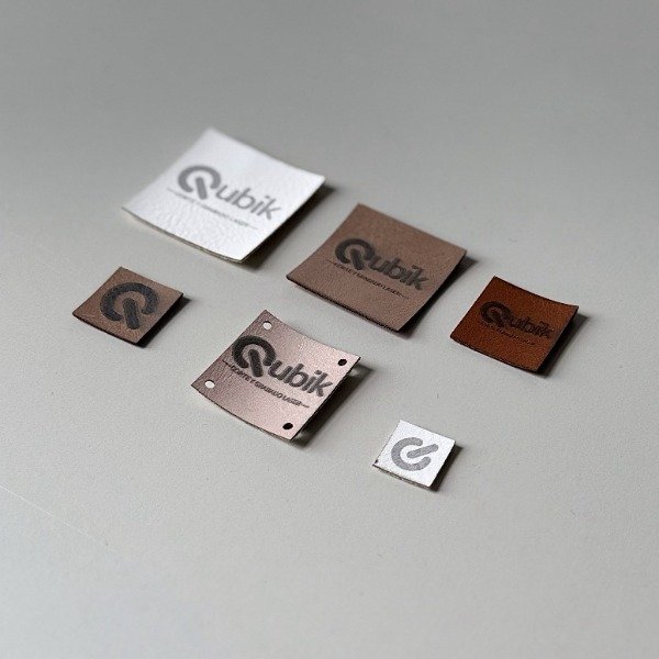 Producto - ETIQUETAS CUADRADAS CUERO PU -PACK - 1