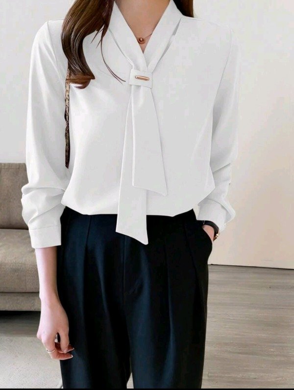 Producto - Blusa Elegance  Blanca con lazo decorativo