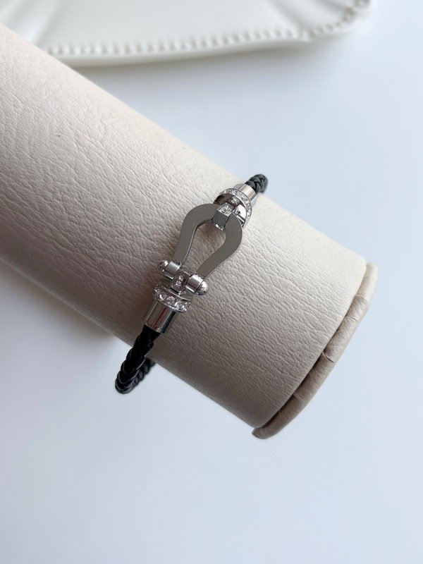 Producto - Pulsera Vogue plateado
