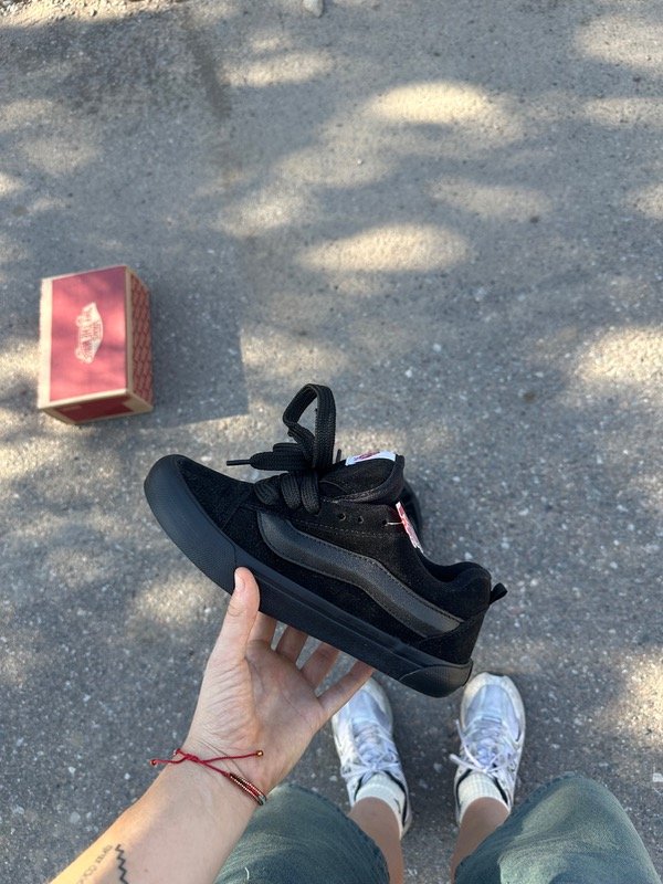 Producto - VANS KNU TOTAL BLACK