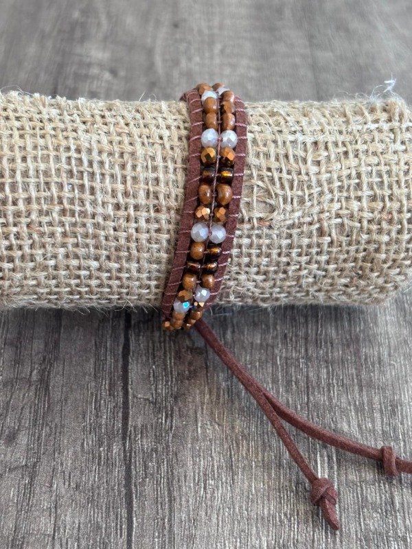 Producto - pilsera tejida Tierra cálida
